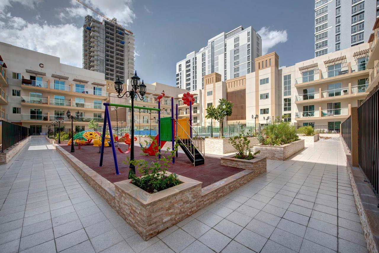 Bnbmehomes - Classic Studio Apt In The Heart Of Jvc - 214 Dubai Luaran gambar