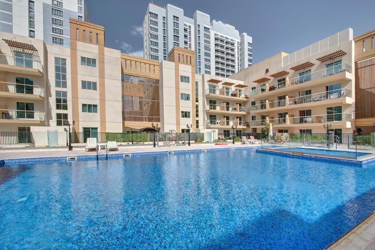 Bnbmehomes - Classic Studio Apt In The Heart Of Jvc - 214 Dubai Luaran gambar